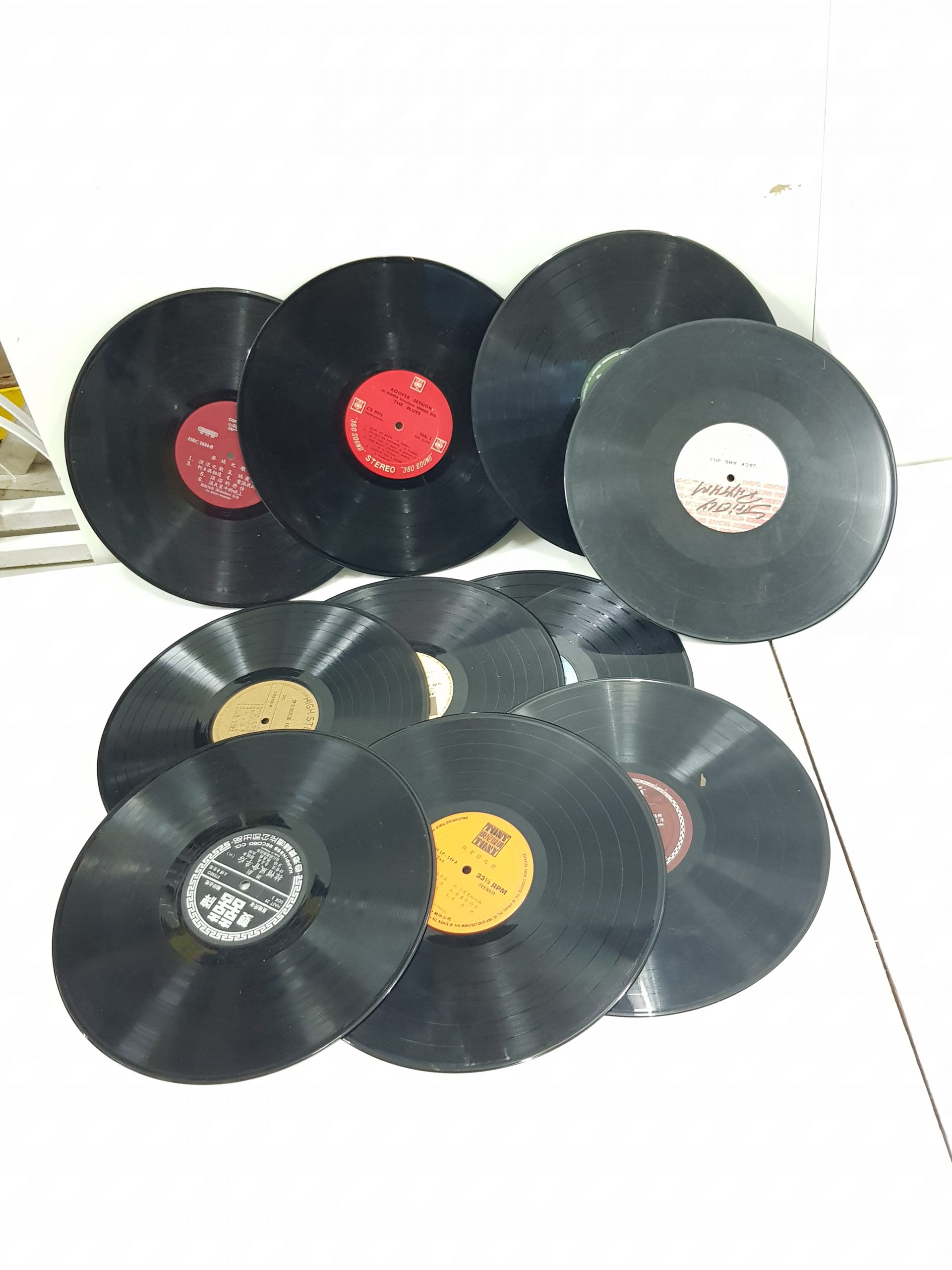 Retro black vinyl cd record piring hitam  Your DIY 