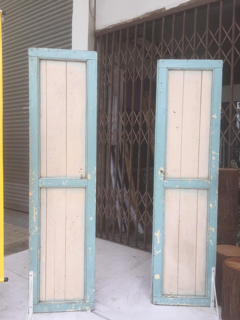 Backdrop pintu lama  antik rental Your DIY Project 