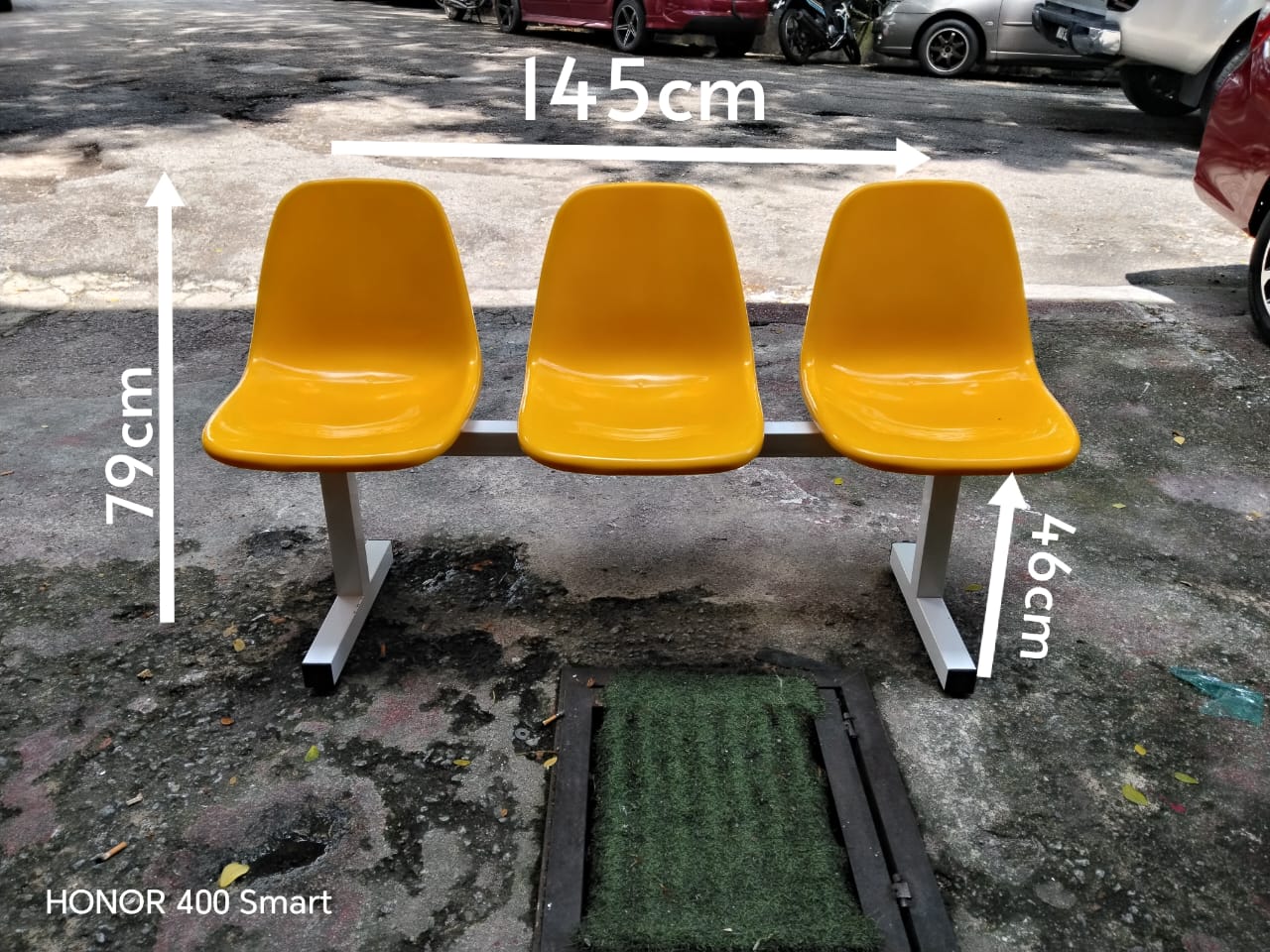 3 SEATER YELLOW LINK CHAIR - Image 3